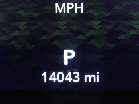 Used 2024 Jeep Wrangler Sahara w/ Technology Group image 11