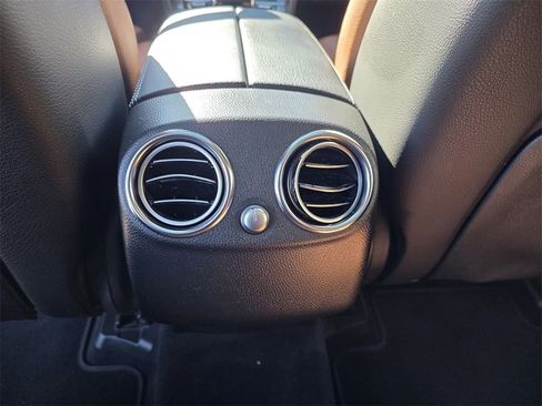 Used 2016 Mercedes-Benz GLC 300 4MATIC image 20