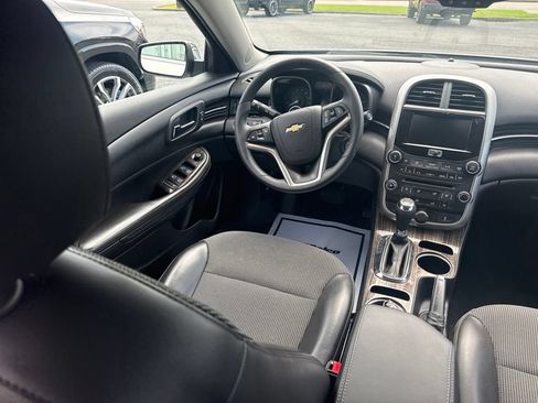 Used 2015 Chevrolet Malibu LT w/ Power Convenience Package FWD image 12