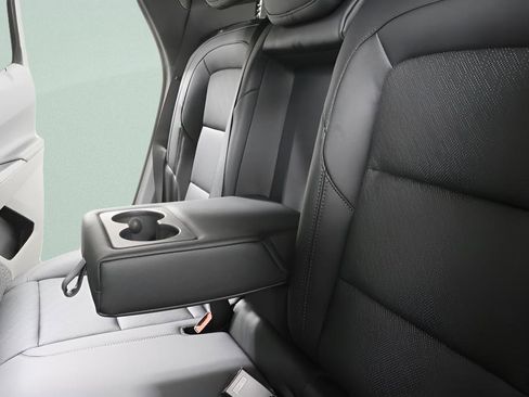 New 2026 Chevrolet Equinox LT FWD image 26