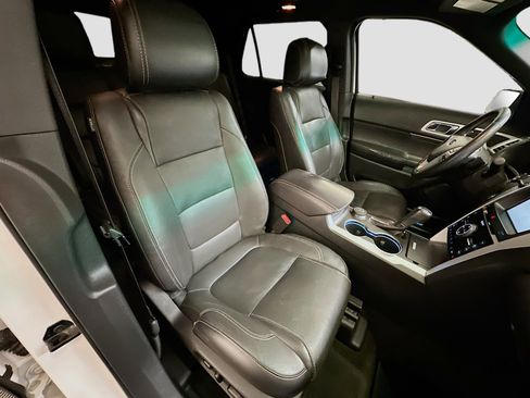 Used 2015 Ford Explorer Sport w/ Equipment Group 401A image 35