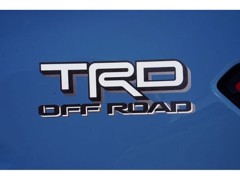 Used 2026 Toyota Tacoma TRD Off-Road image 9