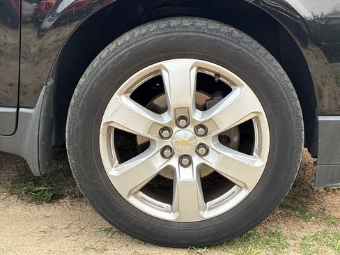 Used 2017 Chevrolet Traverse LT w/ Style and Technology Package FWD image 7
