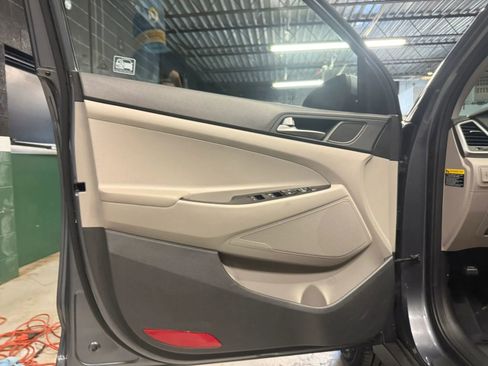 Used 2018 Hyundai Tucson SEL AWD/4WD image 9