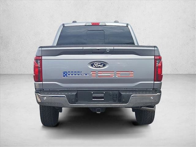 Used 2025 Ford F150 XLT w/ Equipment Group 302A MID AWD/4WD image 8