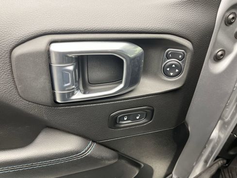 Used 2021 Jeep Wrangler Unlimited Rubicon 4xe w/ Steel Bumper Group image 9