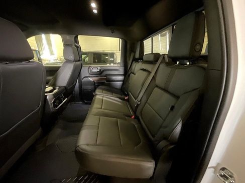 Used 2023 Chevrolet Silverado 2500 High Country image 27