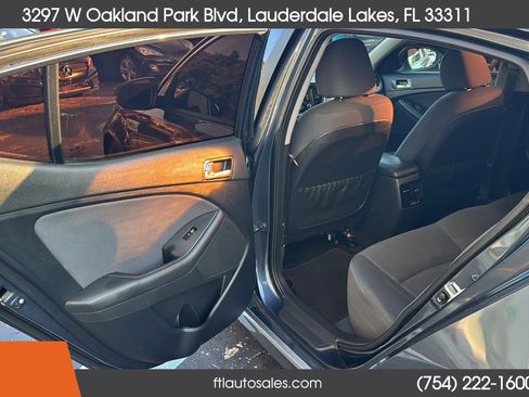 Used 2015 Kia Optima LX FWD image 23