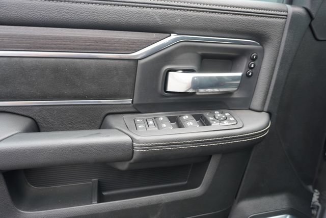 Used 2026 RAM 3500 Laramie AWD/4WD image 34