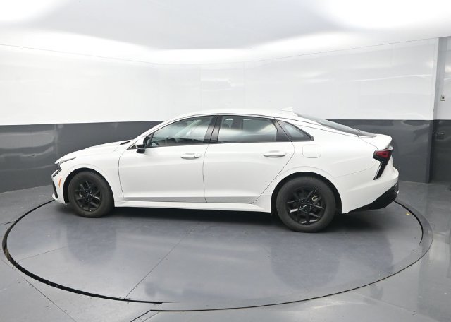 Used 2026 Kia K5 LXS FWD image 4