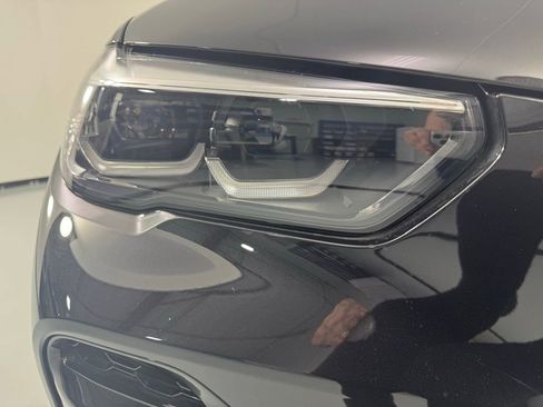 Used 2022 BMW X5 xDrive40i w/ M Sport Package image 7