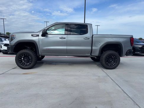 Used 2026 GMC Sierra 1500 AT4X AWD/4WD image 5