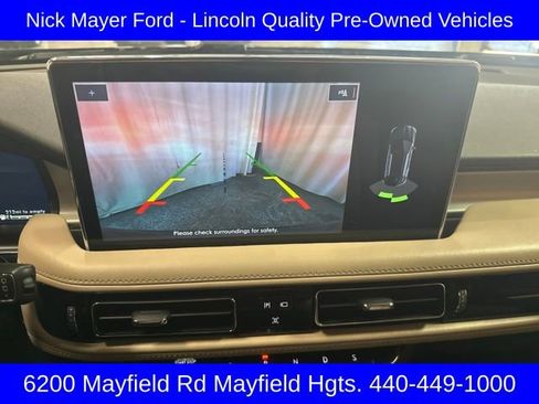 Used 2022 Lincoln Nautilus AWD image 11
