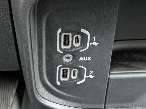 New 2026 RAM 2500 Tradesman AWD/4WD image 21