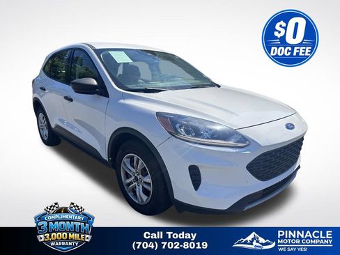 Used 2022 Ford Escape S FWD image 1