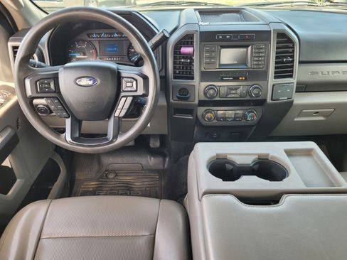 Used 2019 Ford F550 2WD SuperCab Super Duty image 14