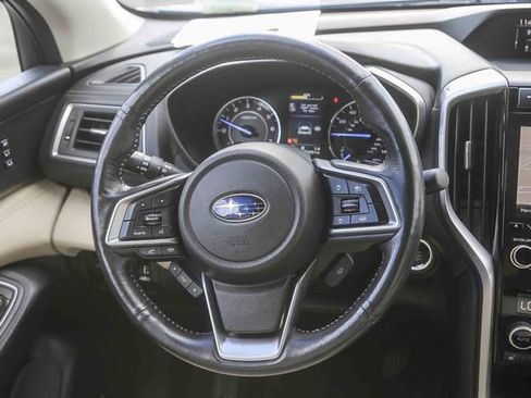 Used 2022 Subaru Ascent Limited w/ Technology Package image 17