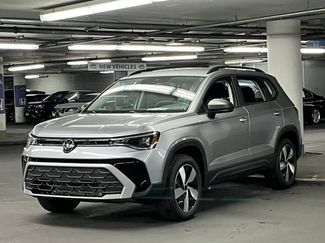 New 2026 Volkswagen Taos S AWD/4WD video 3