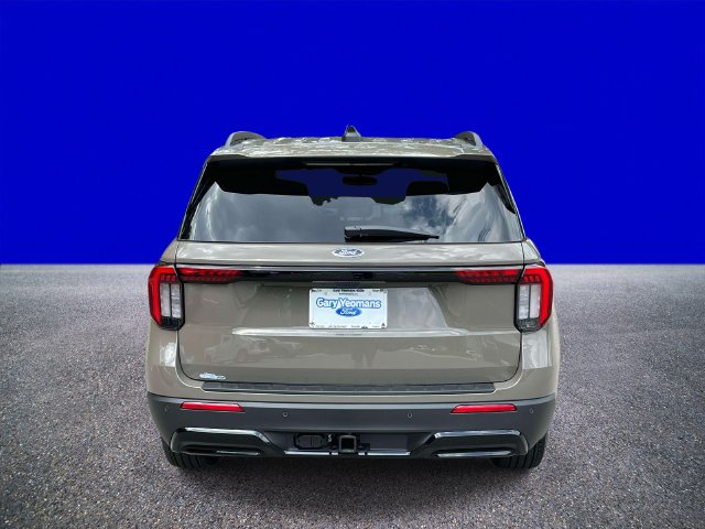 New 2026 Ford Explorer ST-Line RWD image 4