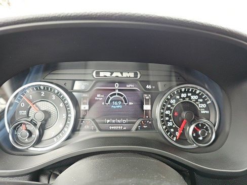 Used 2022 RAM 1500 Laramie image 22