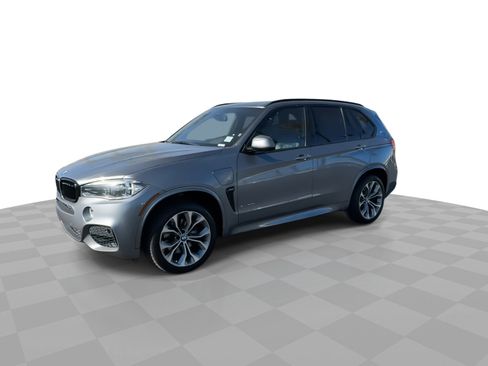 Used 2018 BMW X5 xDrive40e image 9