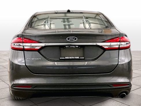 Used 2017 Ford Fusion S FWD image 4