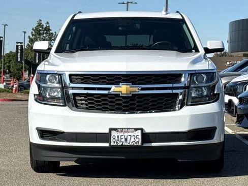 Used 2018 Chevrolet Suburban LT AWD/4WD image 11