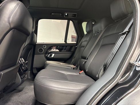 Used 2022 Land Rover Range Rover Westminster Edition image 30