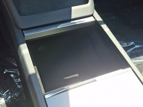 Used 2024 Tesla Model 3 Long Range RWD image 28