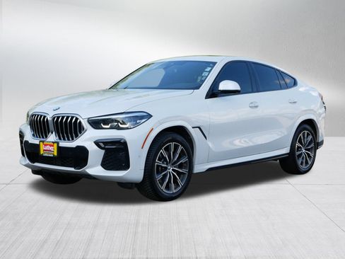 Used 2023 BMW X6 xDrive40i w/ M Sport Package image 3