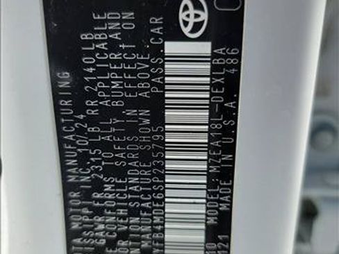 Used 2025 Toyota Corolla LE FWD image 20