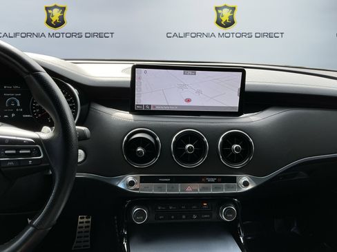 Used 2023 Kia Stinger GT2 image 13
