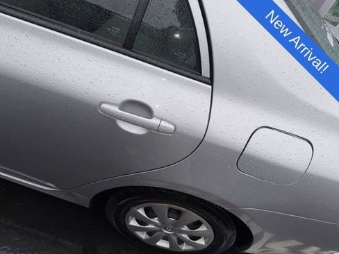 Used 2010 Toyota Corolla LE image 12