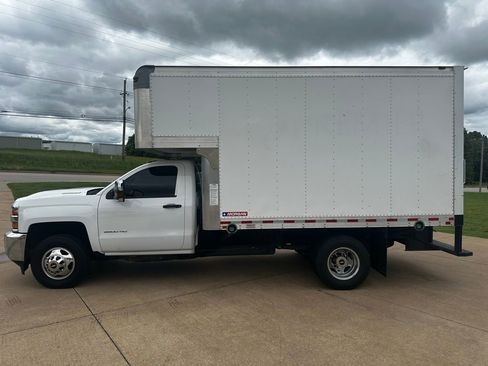 Used 2019 Chevrolet Silverado 3500 W/T w/ WT Convenience Package image 2
