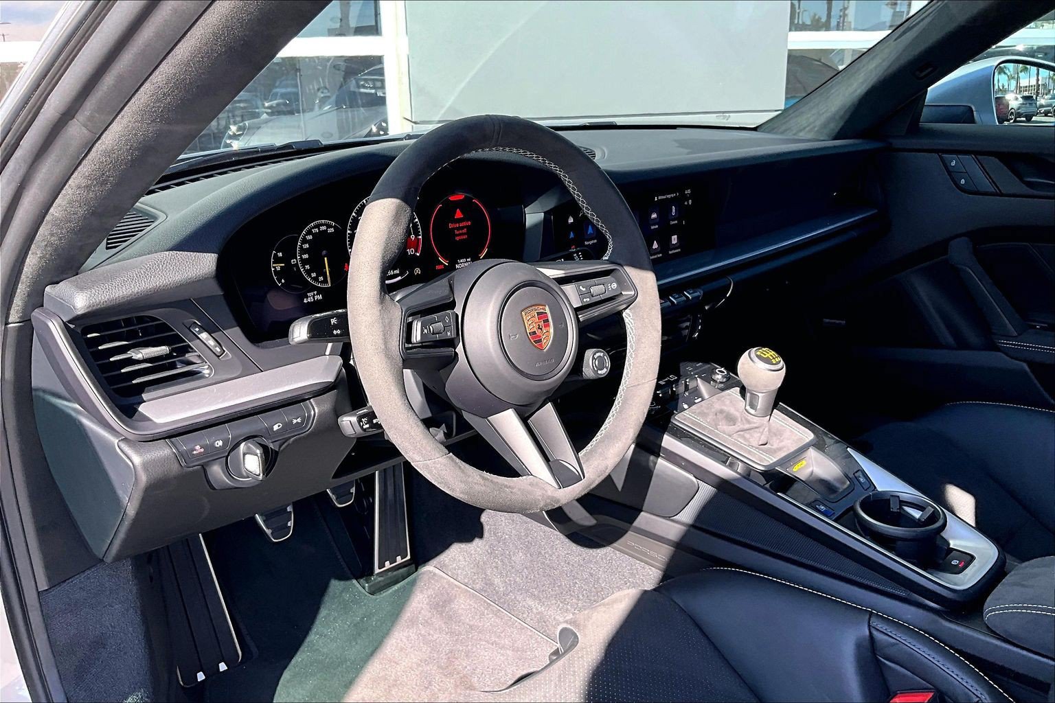 Used 2026 Porsche 911 GT3 RWD image 12