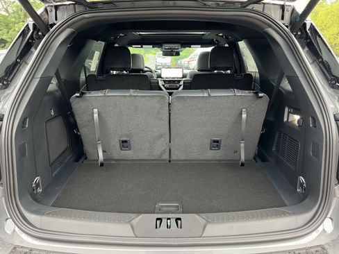 New 2026 Ford Explorer ST-Line w/ ST-Line Street Pack AWD/4WD image 34