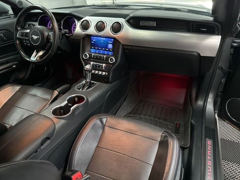 Used 2022 Ford Mustang GT Premium RWD image 12