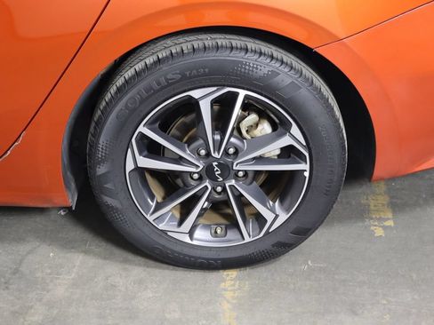 Used 2024 Kia Forte LXS FWD image 37