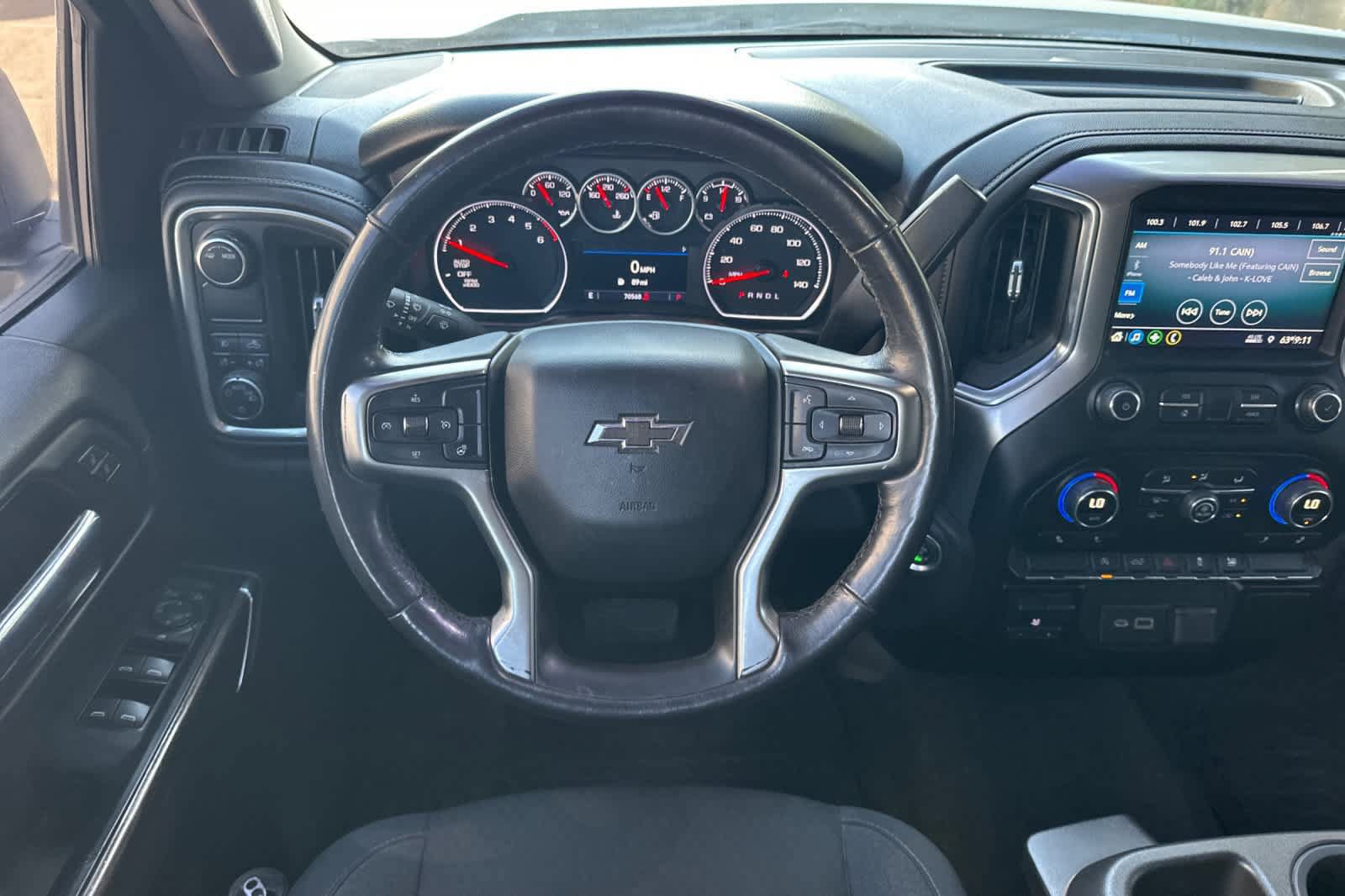 Used 2020 Chevrolet Silverado 1500 RST w/ All-Star Edition RWD image 16