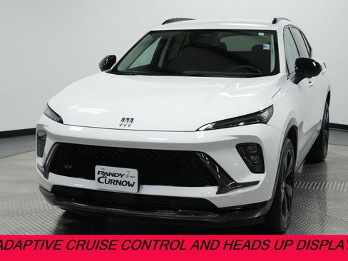 Used 2025 Buick Envision Sport Touring image 3