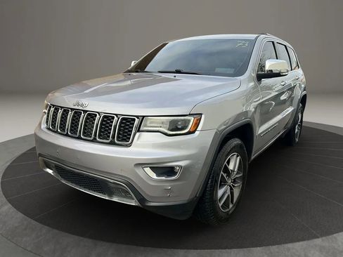 Used 2018 Jeep Grand Cherokee Limited w/ Luxury Group II image 1