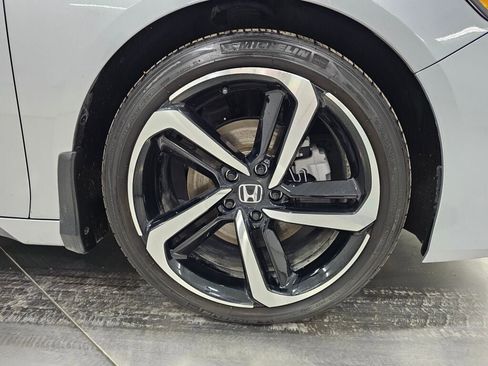 Used 2022 Honda Accord Sport image 8
