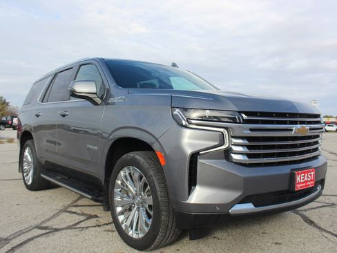 Used 2022 Chevrolet Tahoe High Country AWD/4WD image 5