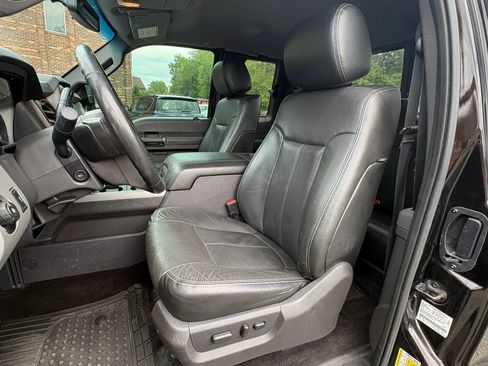 Used 2014 Ford F250 Lariat w/ Chrome Package AWD/4WD image 26