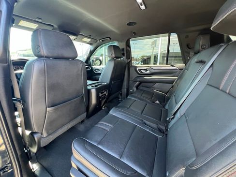 Used 2021 Chevrolet Tahoe RST image 18