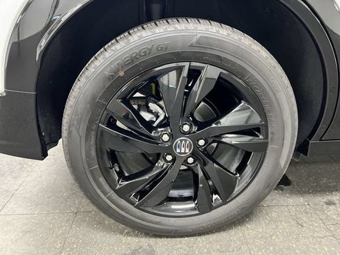 Certified 2026 Buick Encore GX Sport Touring w/ Comfort Package FWD image 31