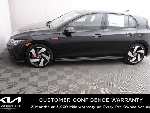 Used 2022 Volkswagen GTI SE FWD image 8