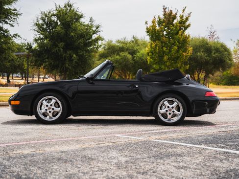 Used 1995 Porsche 911 Carrera RWD image 5
