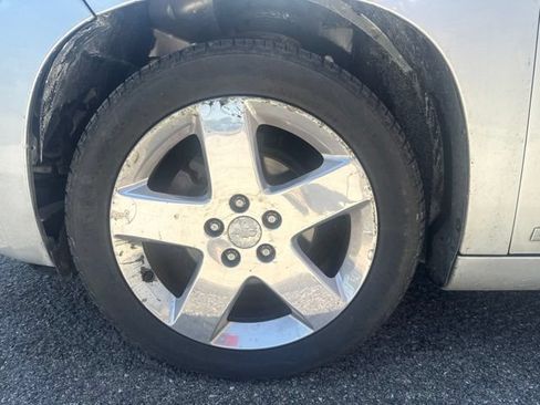 Used 2009 Chevrolet HHR LT w/ LT Preferred Equipment Group FWD image 3