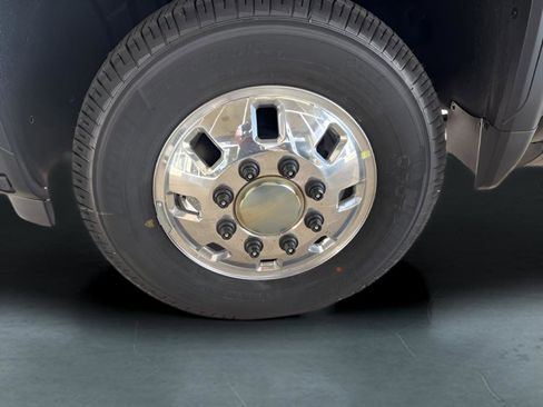 New 2026 GMC Sierra 3500 Denali Ultimate image 5